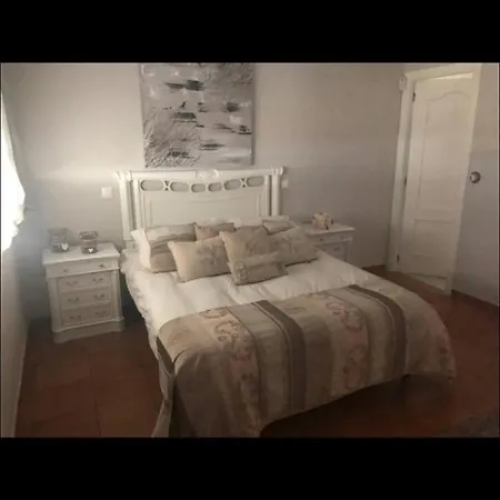 Bonita Cerca Del Mar * 格拉德卡斯特利翁