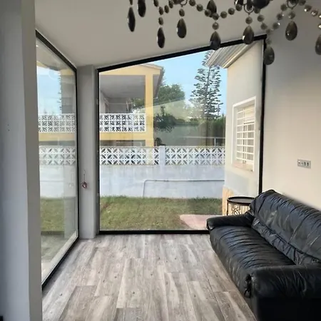 Bonita Cerca Del Mar 度假居 *