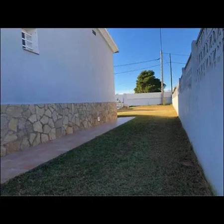 Bonita Cerca Del Mar * 格拉德卡斯特利翁